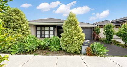 Happy Cozy Convenient 4BR, Breezy, Near Mall, Park