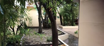 Villa 'Bairro' with Private Terrace, Private Garden and Wi-Fi