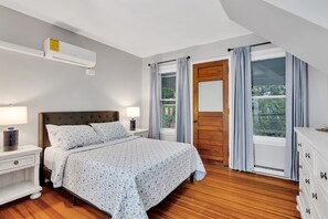 8 habitaciones, escritorio, tabla de planchar con plancha y wifi gratis 