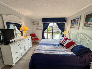 3 bedrooms, internet, bed sheets