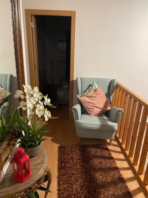 House, 3 Bedrooms, Balcony, Garden View | Interior
