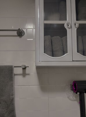 Classic Double Room | In-room business center