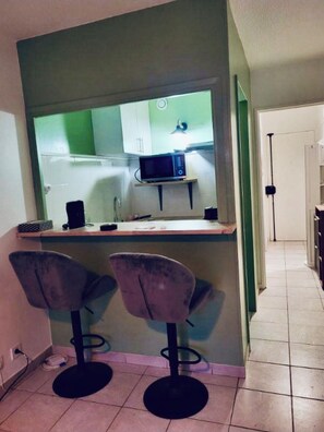 Microwave, oven, stovetop