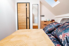 House | 2 bedrooms, iron/ironing board, individually furnished, bed sheets - Holiday Home Near the Sea, air Conditioning (Ustronie Morskie)