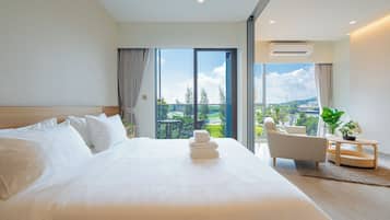 Apartemen Basic, balkon | Brankas, tirai kedap cahaya, kedap suara, dan setrika/meja setrika