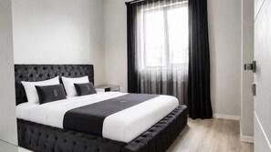 Condo | Desk, laptop workspace, blackout drapes, soundproofing - EF SUİT OTEL (Ankara)