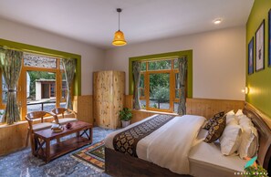 Espai de treball apte per a portàtils i wifi gratuïta 