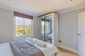 3 habitaciones, wifi gratis y ropa de cama 