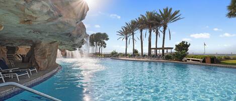 Innenpool, beheizter Pool