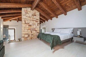 1 quarto, escrivaninha, Wi-Fi, roupa de cama
