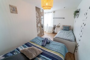 2 chambres, Wi-Fi gratuit, draps fournis