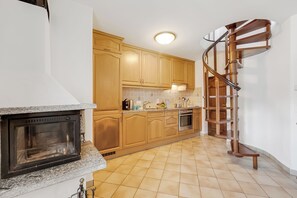 Standard Chalet, Multiple Bedrooms (Rustico la Staleta) | Interior - Rustico la Staleta (Gambarogno)
