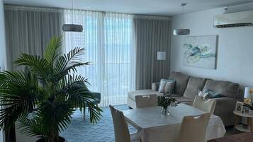 ์ํํธ | ์ธํฐ๋ท