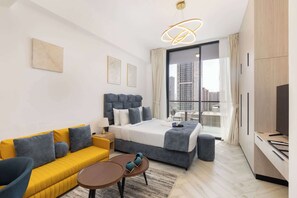 Iron/ironing board, WiFi, bed sheets - StayShort - JVC Studio for 2 people with Swimming Pool! (Jumeirah Village Circle)