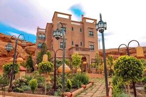 Fachada da propriedade