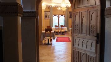 Desayuno a la carta incluido todos los días