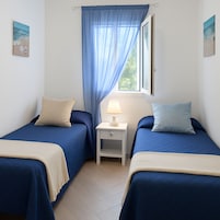 2 bedrooms
