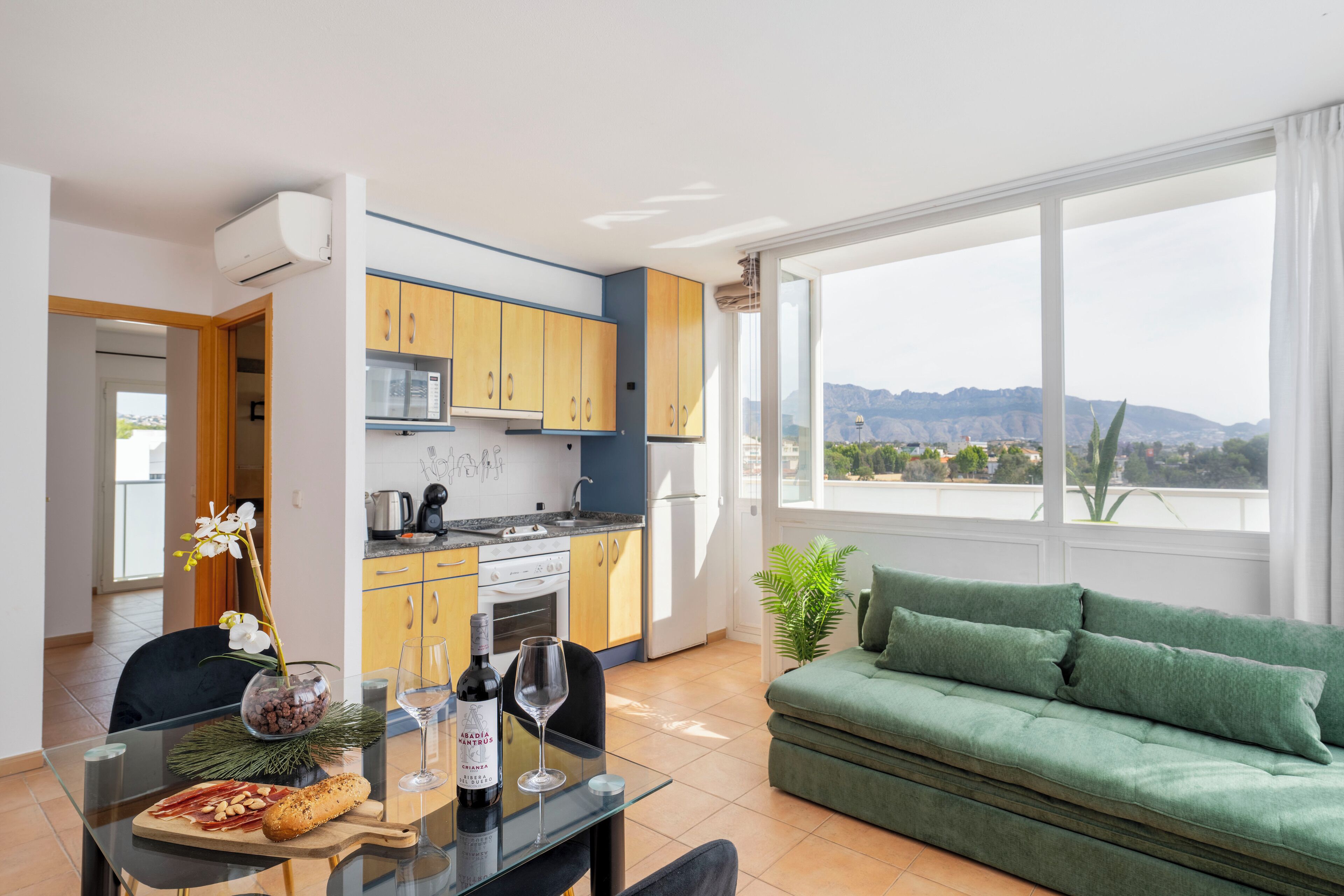 Standard Apartment, Balcony, City View | Private kitchen