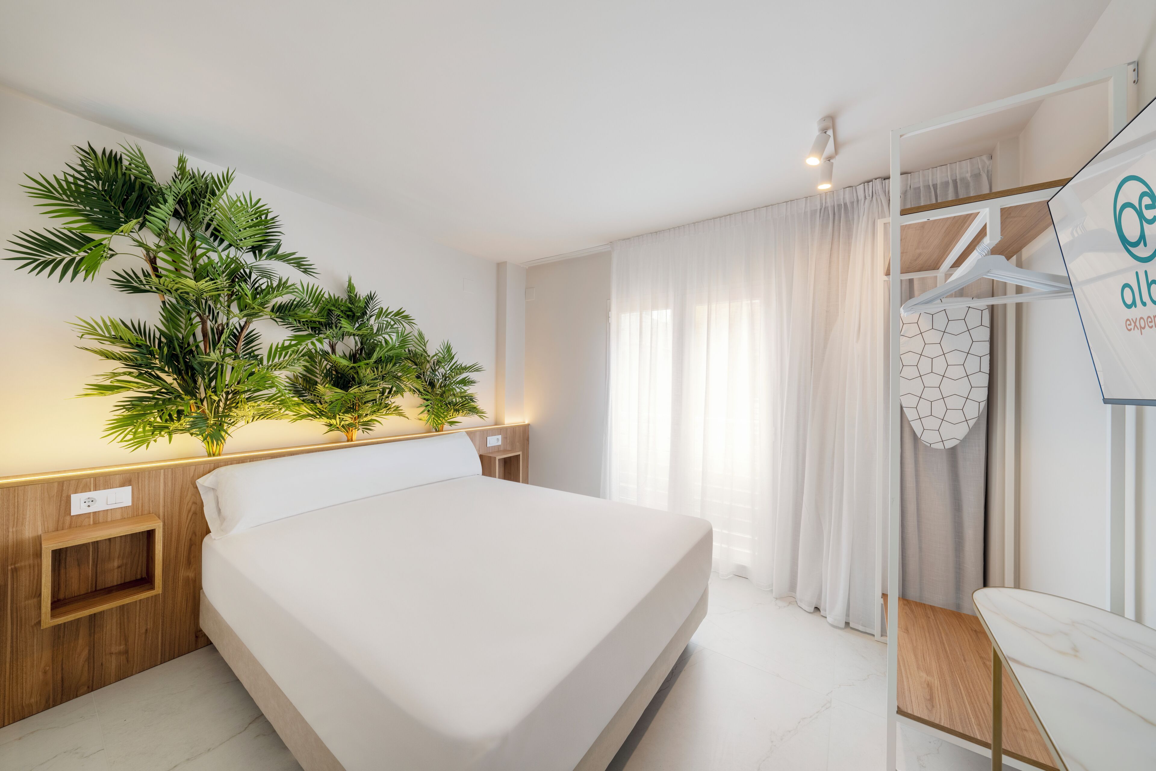 Premium Apartment, Balcony, Pool View