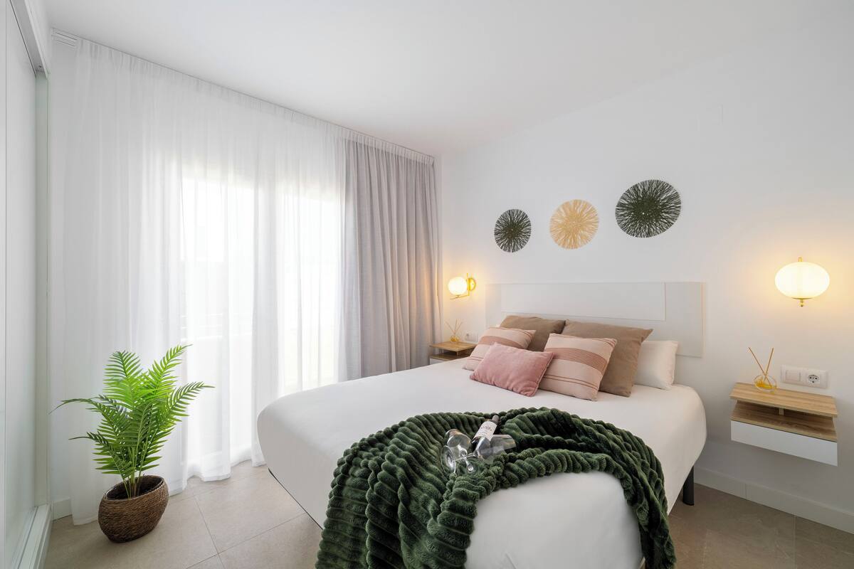 Apartamento premium, varanda, vista para a piscina | Wi-Fi de cortesia