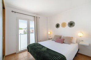 Standard Apartment, Balcony, City View