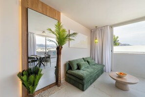 Premium Apartment, Balcony, City View | Living area