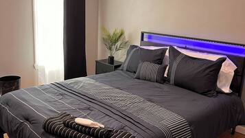 House, 2 Bedrooms, Smoking, City View | 2 bedrooms