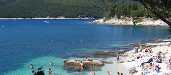 Villa MI, in Strandnähe, Pool, Sommerküche, umzäunter Garten