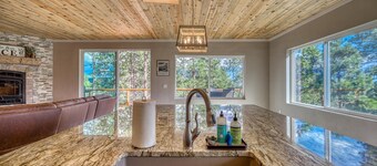 Secluded Mountain Retreat | Stunning Views