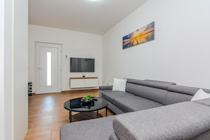 Living area - Apartments Mucaj (Vir)