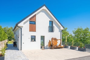 Familienvilla, Mehrere Schlafzimmer, Bergseite (Wellness Vila Vinita) | Außenbereich