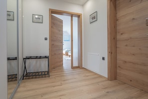 Villa familiar, varias habitaciones, junto a la montaña (Wellness Vila Vinita) | Interior