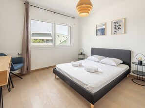 2 bedrooms, WiFi, bed sheets