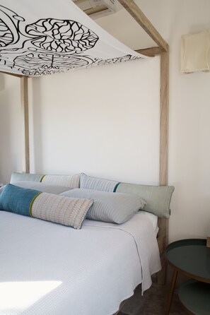 Blackout curtains, iron/ironing board, free WiFi, bed sheets