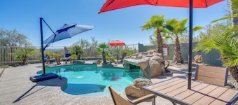 Backyard Oasis & Hot Tub: Mtn-view Wickenburg Home