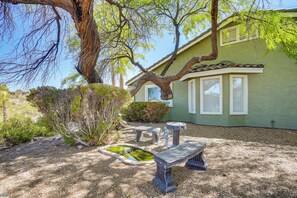 House (4 Bedrooms) | Interior - Backyard Oasis & Hot Tub: Mtn-view Wickenburg Home (Wickenburg)