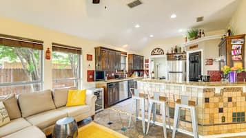 Rumah (4 Bedrooms) | Interior