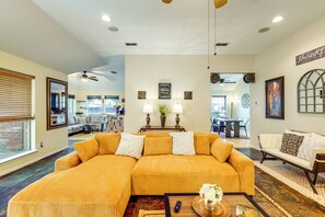 House (4 Bedrooms) | Interior - DFW Fun Awaits: Family Home in Crowley! (Crowley)