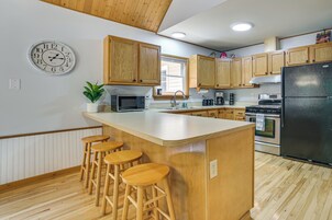 House (1 Bedroom) | Interior