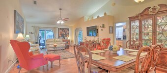 Tampa Home w/ Hot Tub ~ 15 Mi to Downtown!