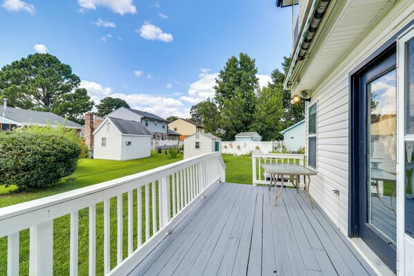 House (2 Bedrooms) | Interior - Spacious Home < 3 Mi to Hampton Coliseum! (Hampton)