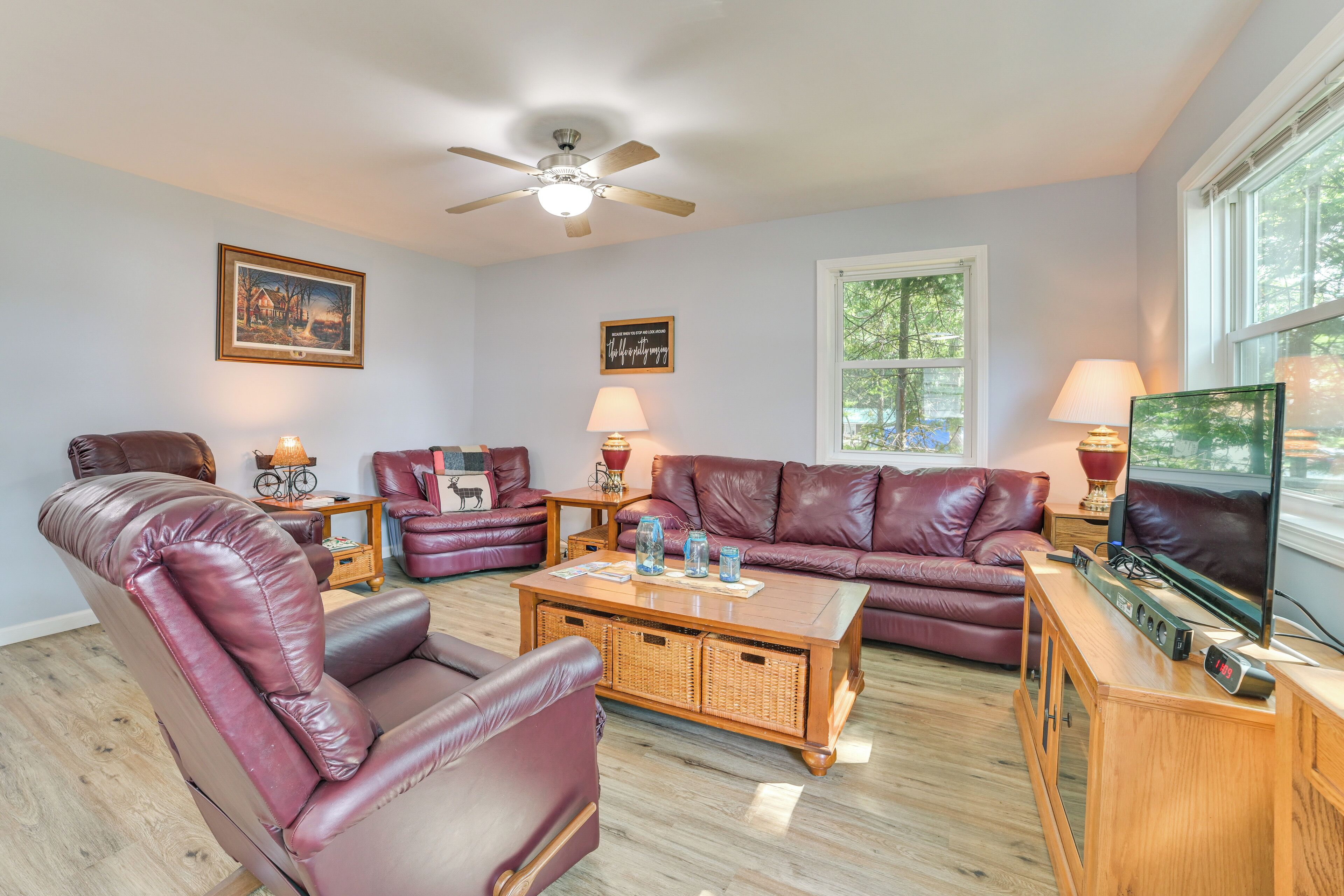 House (3 Bedrooms) | Interior