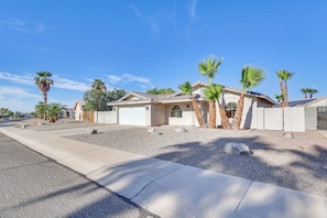 House (3 Bedrooms) | Interior - 5 Mi to CO River: Home w/ Pool in Fort Mohave! (Fort Mohave)