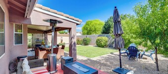 Kingman Family Home: Yard, Grill & Room to Relax!