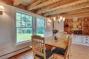 House (3 Bedrooms) | Interior - Rural Retreat 3 Mi to Morrisville & Rail Trail! (Hyde Park)