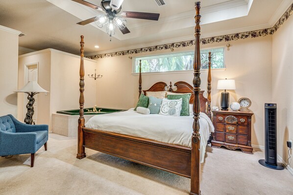 House (4 Bedrooms) | Interior