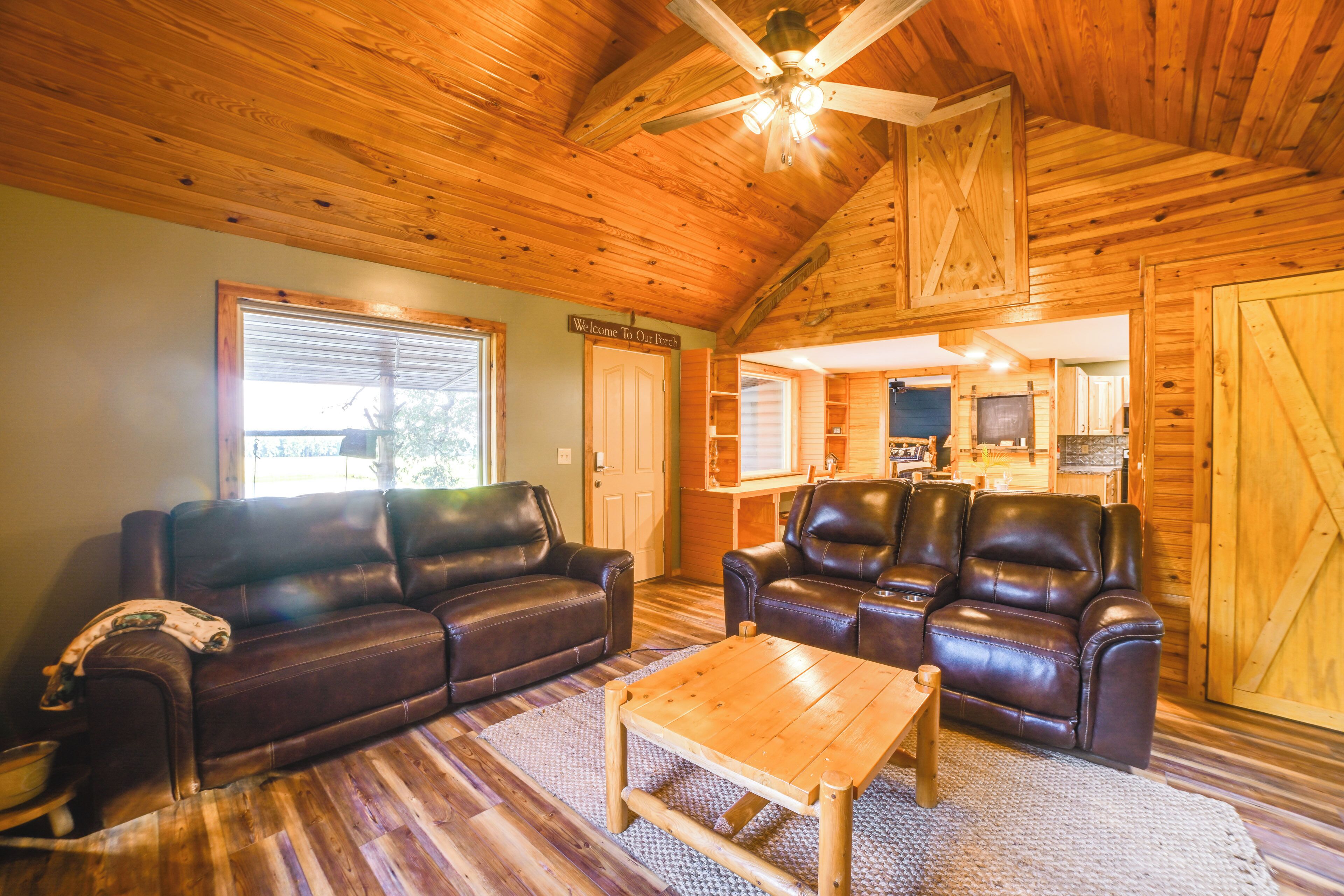 House (1 Bedroom) | Interior