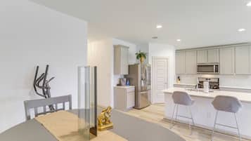 Rumah (2 Bedrooms) | Interior