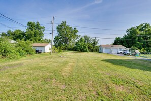 House (2 Bedrooms) | Interior - Charming & Convenient Home in Butler (Butler)