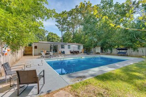 House (3 Bedrooms) | Front of property